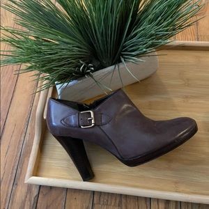 Ralph Lauren Distressed Brown Size 11 Bootie